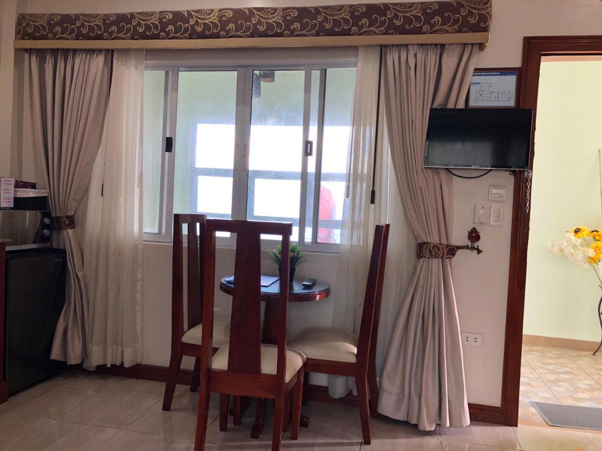 Ocean Breeze Resort Toledo Buitenkant foto